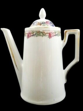 VINTAGE VICTORIA AUSTRIA PORCELAIN TEAPOT HAND PAINTED GOLD TRIM